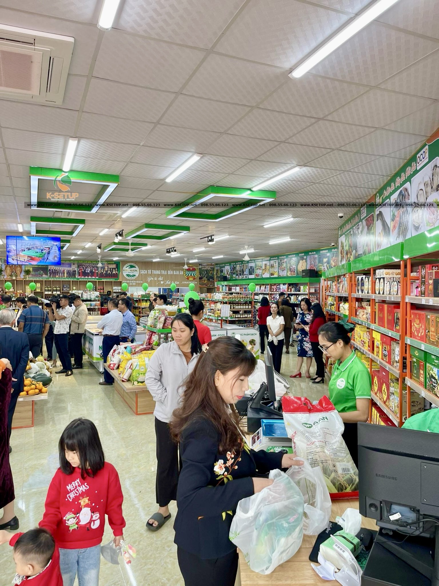 Thiết kế nhận diện thương hiệu siêu thị mini