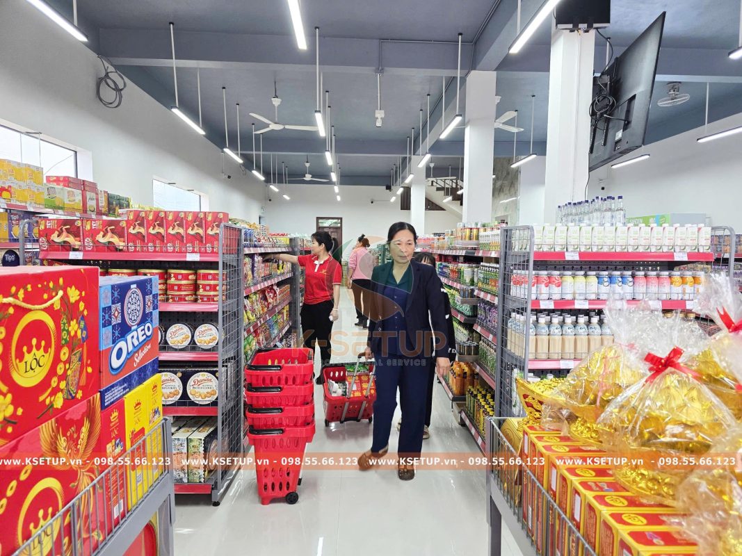 không nên mở siêu thị mini