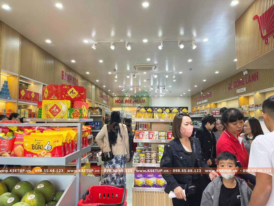 Không nên mở siêu thị mini